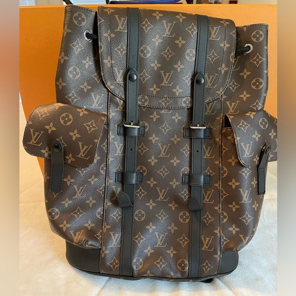 Authentic Louis Vuitton monogram Christopher PM backpack - Picture 2 of 8